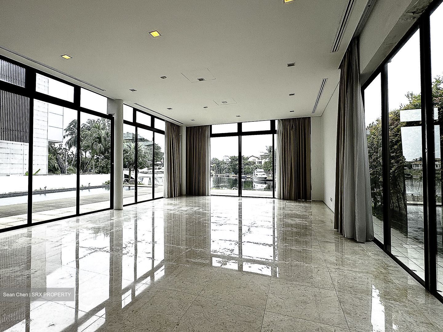 Ocean Drive (D4), Detached #582693071